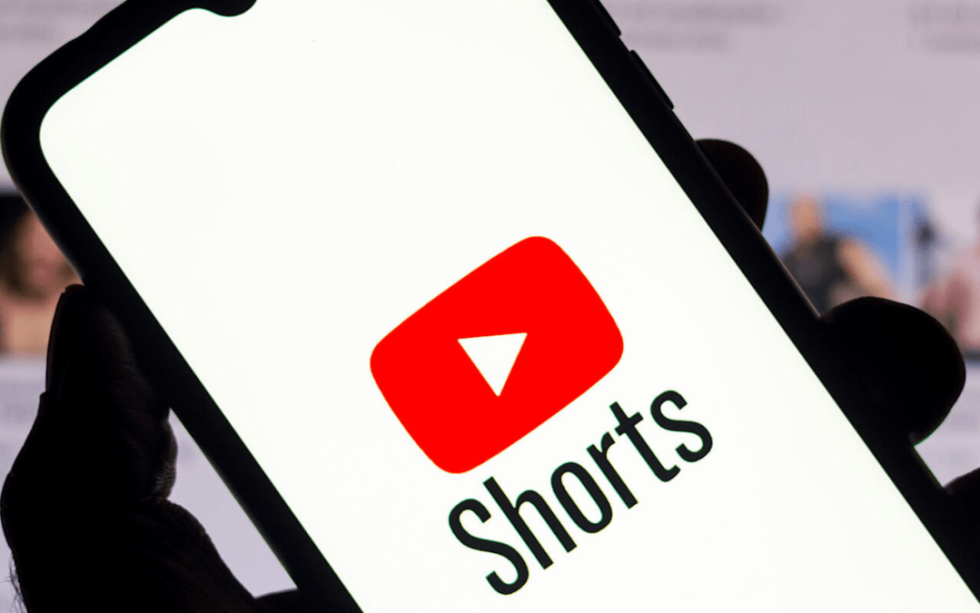 YouTube Shorts: What is and Why to use it - EyesOnSolution